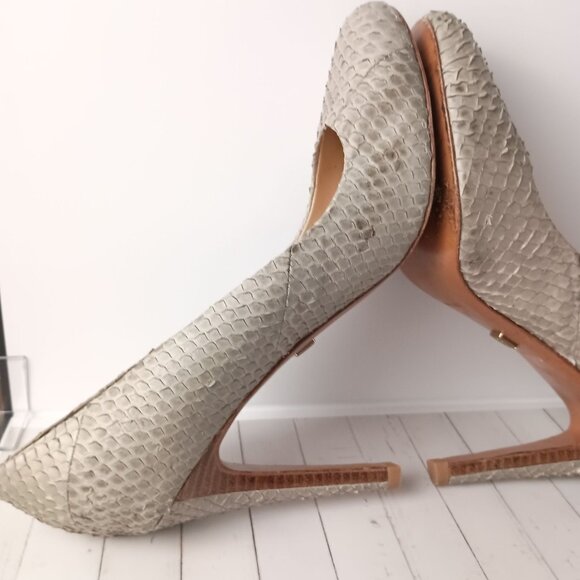Pour La Victoire Snake Skin Platform Heels Size 9 Pump High Heel Shoes - Picture 10 of 16